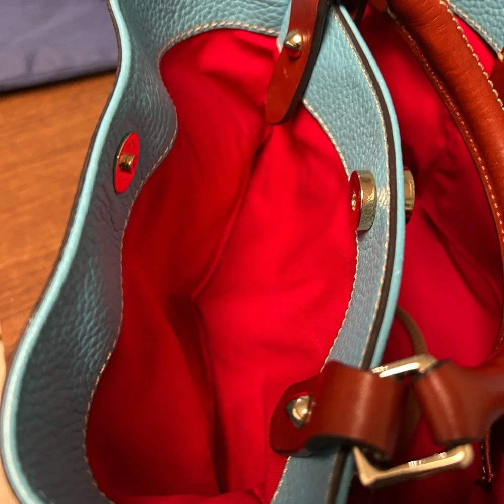 Dooney & Bourke Lucca Leather Barlow Bag - Picture 5 of 10